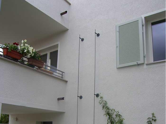 Fassade-Wand-Wohnhaus-Begrünung-Balkon-Dachterrasse-Bild 1-3-43
