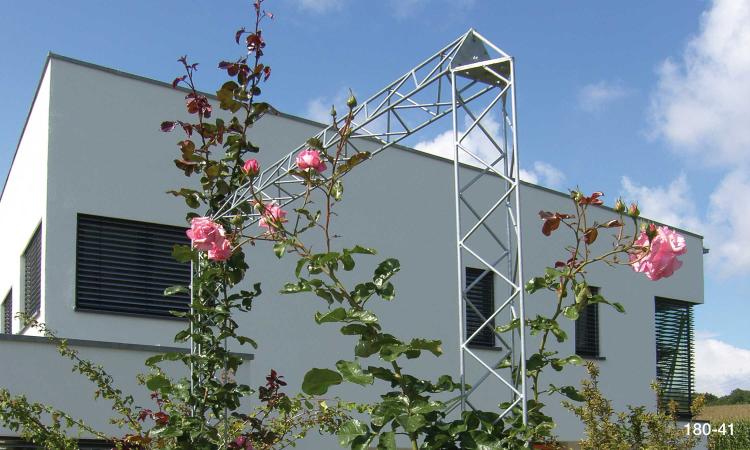 Ranktor-Set mit Winkelverbinder freistehend