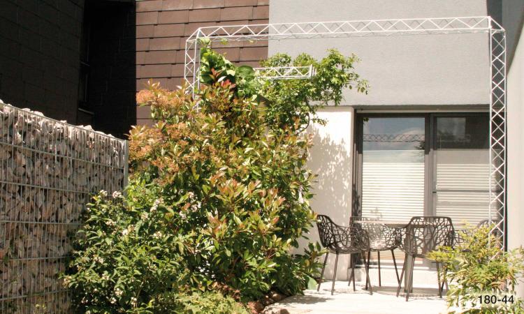 Ranktor-Set mit Winkelverbinder freistehend